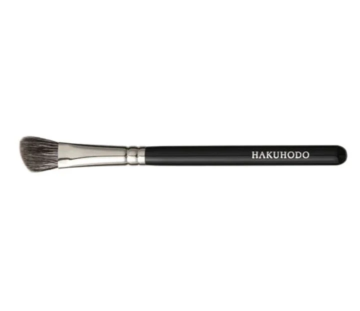 G232ABkSLN Eyeshadow Angled [HC0288]